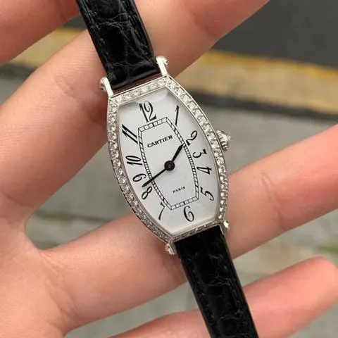 Cartier Tonneau WE400131 39mm White gold Silver 1