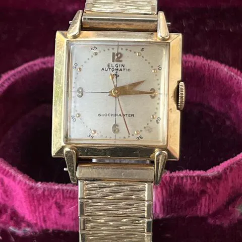 Elgin Yellow gold Gold