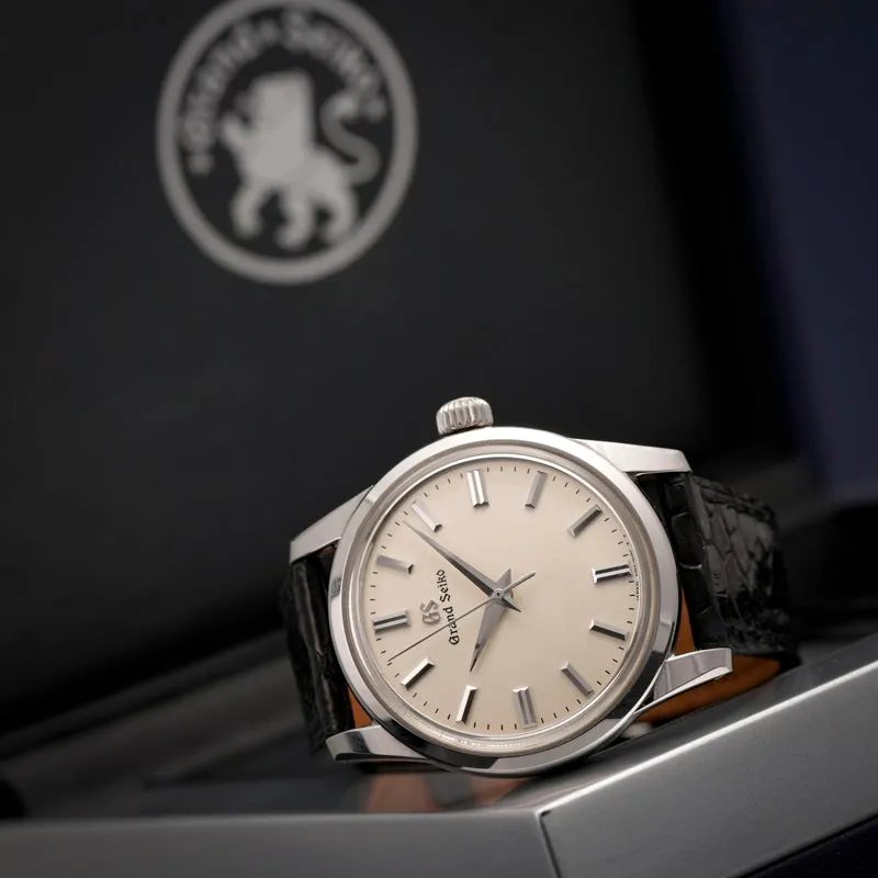 Grand Seiko Elegance SBGW231 37mm Stainless steel blanc 4