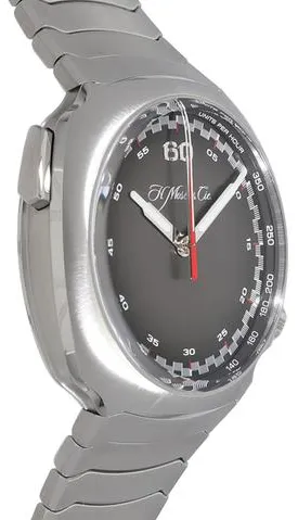 H. Moser & Cie. Streamliner 6902-1200 42.5mm Stainless steel Black 2