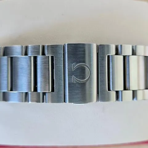 Omega Aqua Terra 231.10.44.50.04.001 44mm Stainless steel White 7