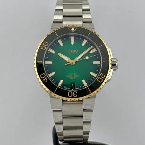 Oris Aquis 01 400 7769 6357-07 8 22 09PEB 41.5mm Yellow gold and Stainless steel Green 4