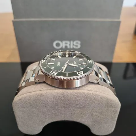 Oris Aquis Date 01 733 7730 4157-07 5 24 10EB 435mm Stainless steel Green 4