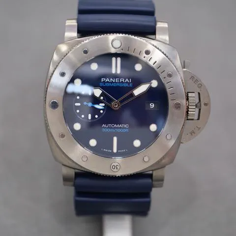 Panerai Submersible PAM 00692 47mm Titanium Blue