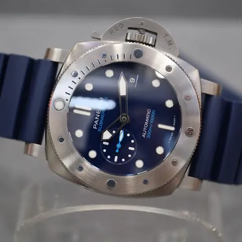 Panerai Submersible PAM 00692 47mm Titanium Blue 1