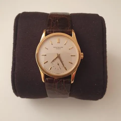 Patek Philippe Calatrava 3796 31mm Yellow gold Silver