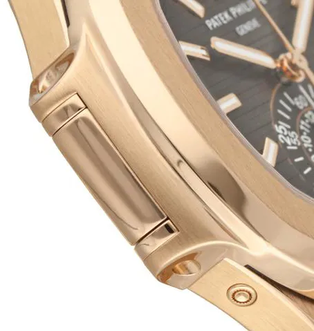 Patek Philippe Nautilus 5980/1R 40mm Rose gold Brown 3