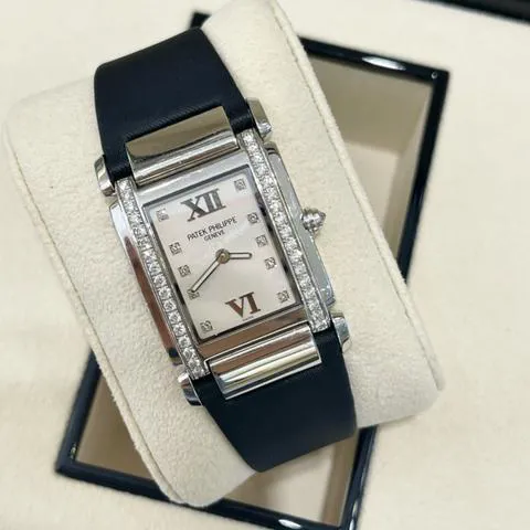 Patek Philippe Twenty~4 4920G-010 25mm White gold Silver