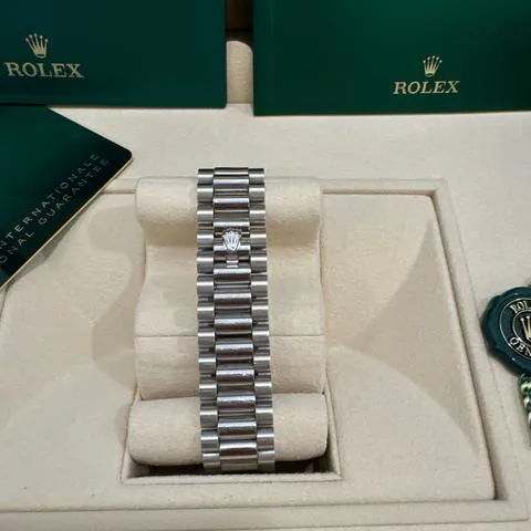 Rolex Day-Date 40 228206 40mm Platinum Blue 2