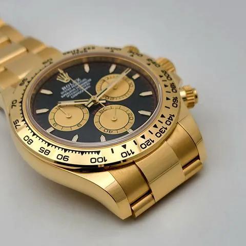 Rolex Daytona 126508 40mm Yellow gold Black 7