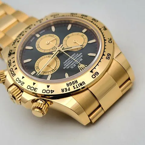 Rolex Daytona 126508 40mm Yellow gold Black 8