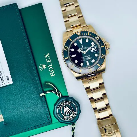 Rolex Submariner 116618LN 40mm Yellow gold Black