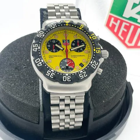 TAG Heuer Formula 1 Quartz CA1213 38mm Stainless steel Yellow