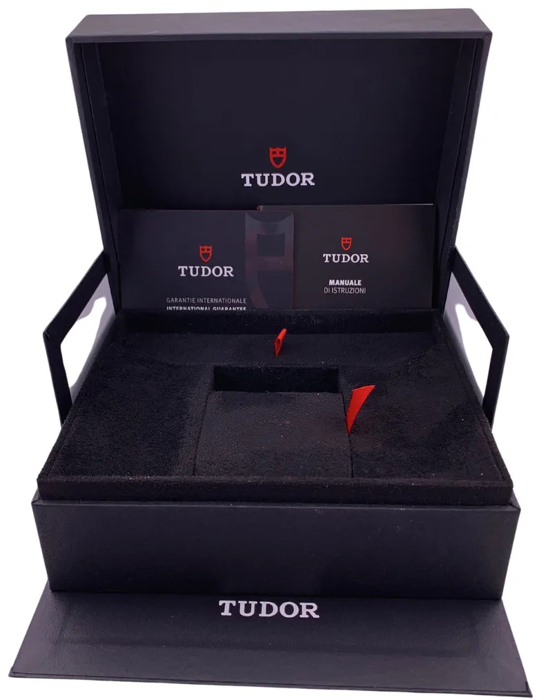 Tudor Black Bay 79363N/STEEL/GOLD.BLACK/CHAMP 41mm Stainless steel Black 8