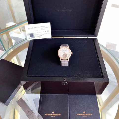 Vacheron Constantin Traditionnelle 6035T/000R-B634 39mm Rose gold White Mother of Pearl