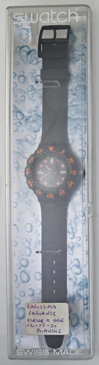 Swatch Scuba 200 SDB100 1