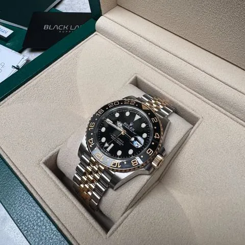 Rolex GMT-Master II 126713GRNR 40mm Yellow gold and Stainless steel Black 4