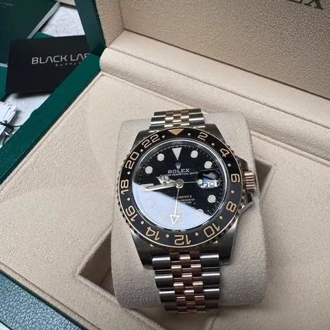 Rolex GMT-Master II 126713GRNR 40mm Yellow gold and Stainless steel Black 6