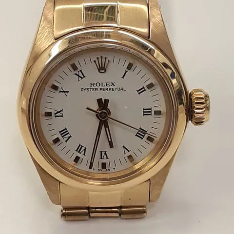 Rolex Oyster Perpetual 6618 26mm Yellow gold White