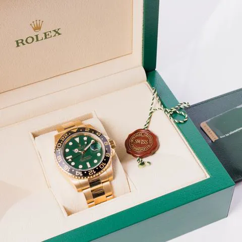 Rolex GMT-Master II 116718LN 40mm Yellow gold Green 3