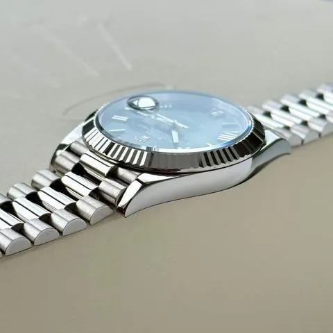 Rolex Day-Date 40 228239 40mm White gold Green 9