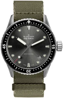 Blancpain Fifty Fathoms 5000-1110-NAKA Stainless steel Grey