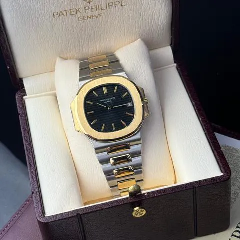 Patek Philippe Nautilus 3700 42mm Yellow gold and Stainless steel Black 5