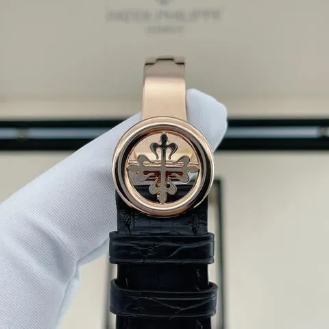 Patek Philippe Calatrava 6000R-001 37mm Rose gold Brown 3