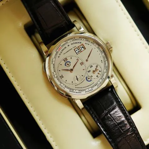 A. Lange & Söhne Lange 1 116.025 42mm Platinum Silver