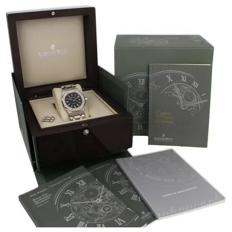 Audemars Piguet Royal Oak 15300ST.OO.1220ST.03 39mm Stainless steel Black 8