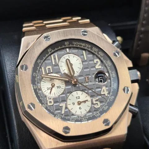 Audemars Piguet Royal Oak Offshore 26470OR.OO.1000OR.02 42mm Rose gold Gray 2