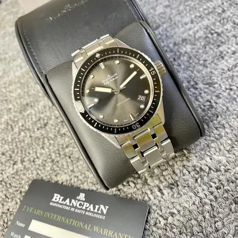 Blancpain Fifty Fathoms 5000-1110-70B 43mm Stainless steel Gray 3