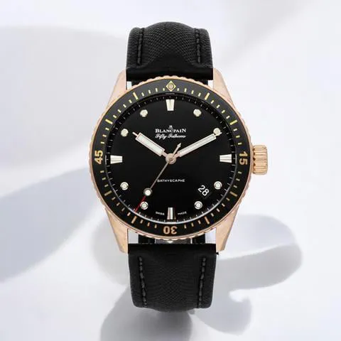 Blancpain Fifty Fathoms 5000-36S30-B52 A 43mm Rose gold Black