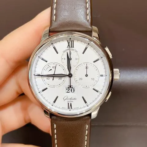 Glashütte Senator Chronograph Panorama Date 1-37-01-05-02-35 42mm Stainless steel White