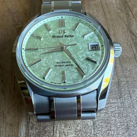 Grand Seiko Heritage SBGH343 38mm Titanium Green 6