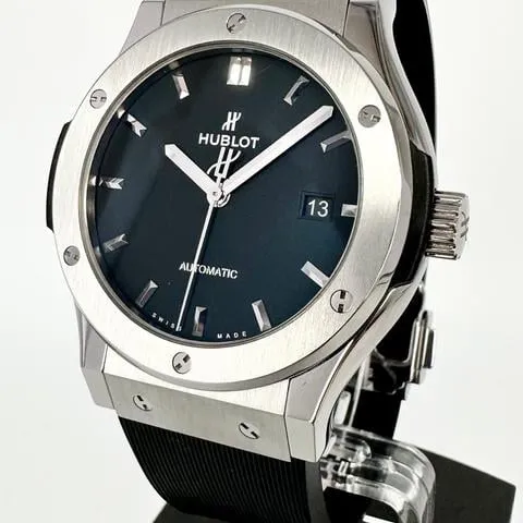 Hublot Classic Fusion 45, 42, 38, 33  542.NX.1171.RX 42mm Titanium Black 2