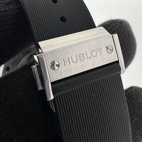 Hublot Classic Fusion 45, 42, 38, 33  542.NX.1171.RX 42mm Titanium Black 10