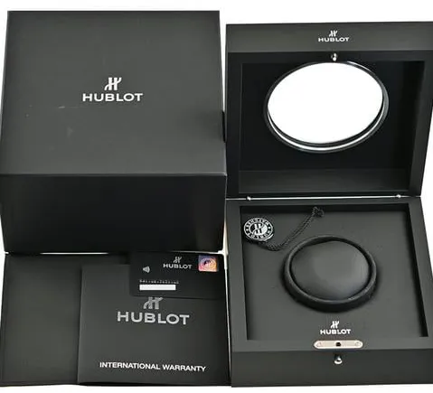 Hublot Classic Fusion 521.NX.7071.LR 45mm Titanium Gray 7