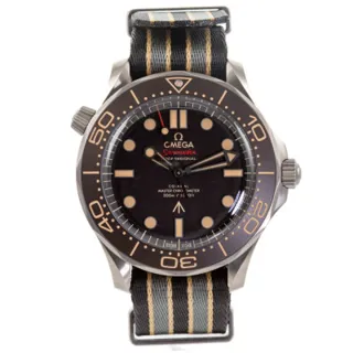 Omega Seamaster Diver 300M 210.92.42.20.01.001 Titanium Brown