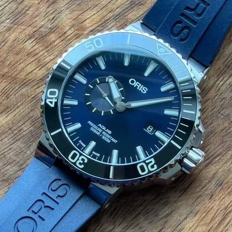 Oris Aquis Small Second 0174377334135 45.5mm Stainless steel Blue