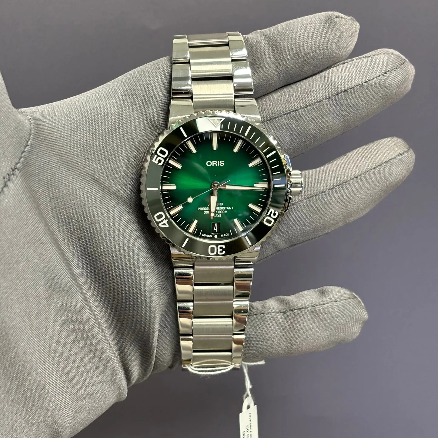 Oris Aquis 01 400 7763 4157 43.5mm Stainless steel Green 1