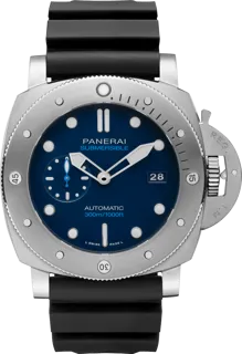 Panerai Submersible PAM 00692 Stainless steel Blue