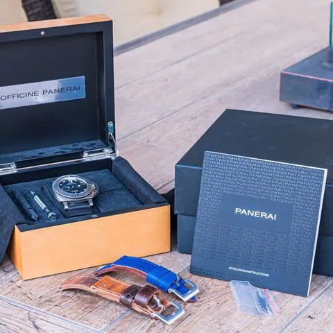 Panerai Submersible PAM 01305 47mm Titanium Black 4