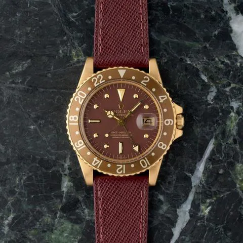 Rolex GMT-Master 1675 40mm Yellow gold Brown