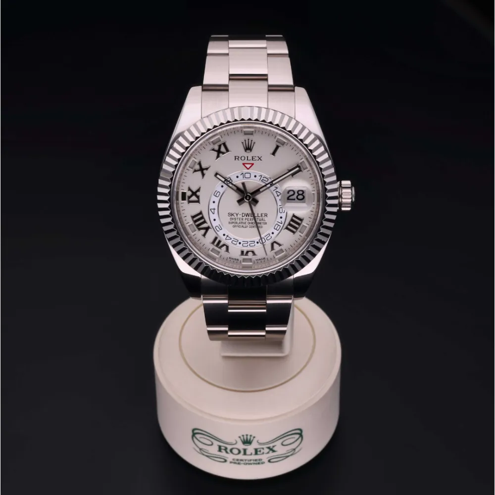 Rolex Sky-Dweller 326939 42mm Yellow gold Ivory 1