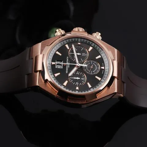 Vacheron Constantin Overseas Chronograph 49150/000R-9338 42mm Rose gold Gray