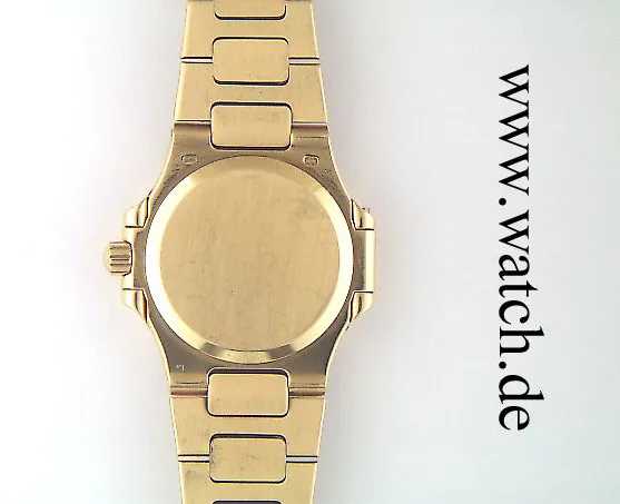 Patek Philippe Nautilus 4700/1 37mm Yellow gold Black 1