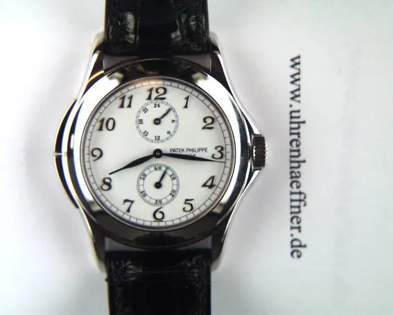 Patek Philippe Calatrava 5134G 37mm White gold White