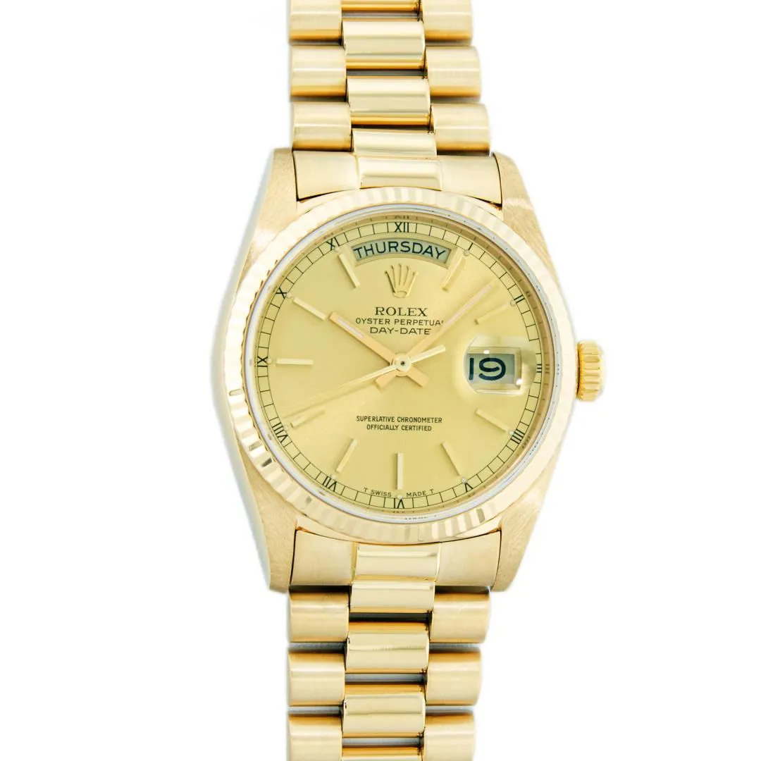 Rolex Day-Date 36mm 18k yellow gold Champagne 1