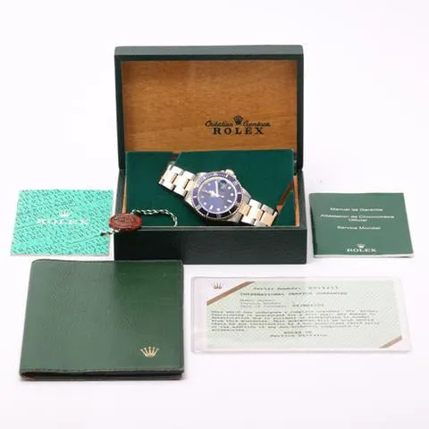 Rolex Submariner 16803 40mm Yellow gold and Stainless steel Blue 2